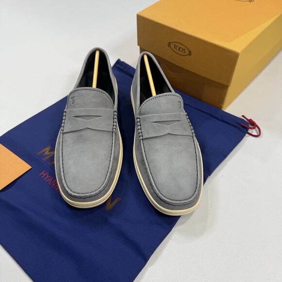 Tod’s LIMITED EDITION MARLIN HYANNISPORT Loafers Size 7.5UK/9US New In Box main image 5